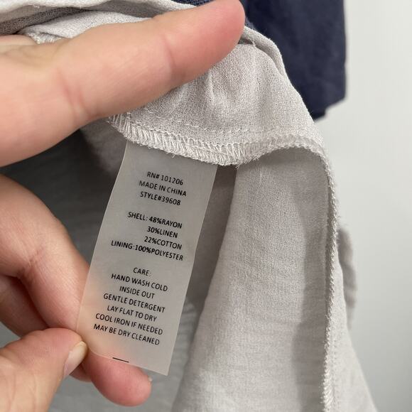 Soft Surroundings Linen Blend Blue Gray Asymmetrical Layered Top Size PXS - Picture 5 of 6